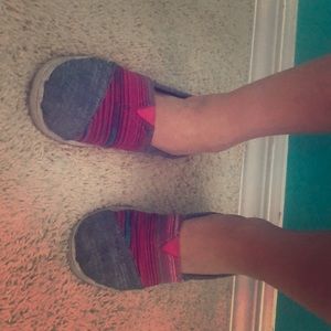 Toms shoes that are so cute!